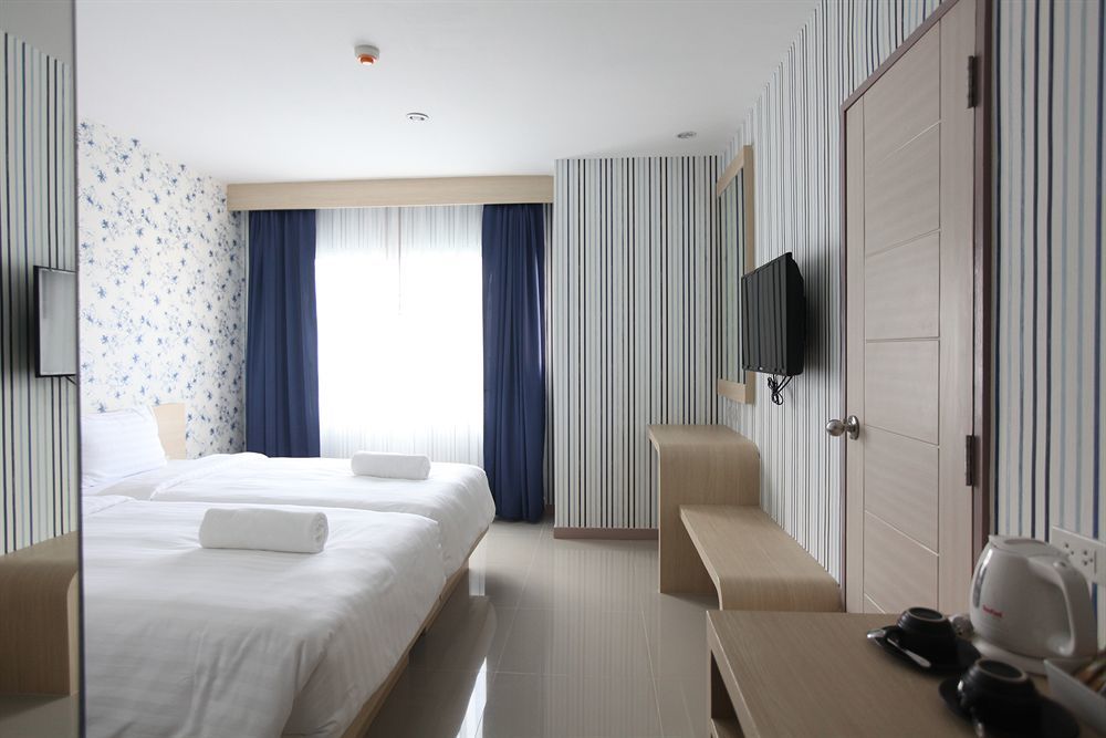 Ocean And Ole Patong Hotel Eksteriør bilde